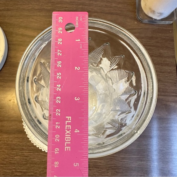 Vintage MCM Clear E. O. Brody Co Textured Leaf Feather Tall Glass Flower Vase - Picture 3 of 7